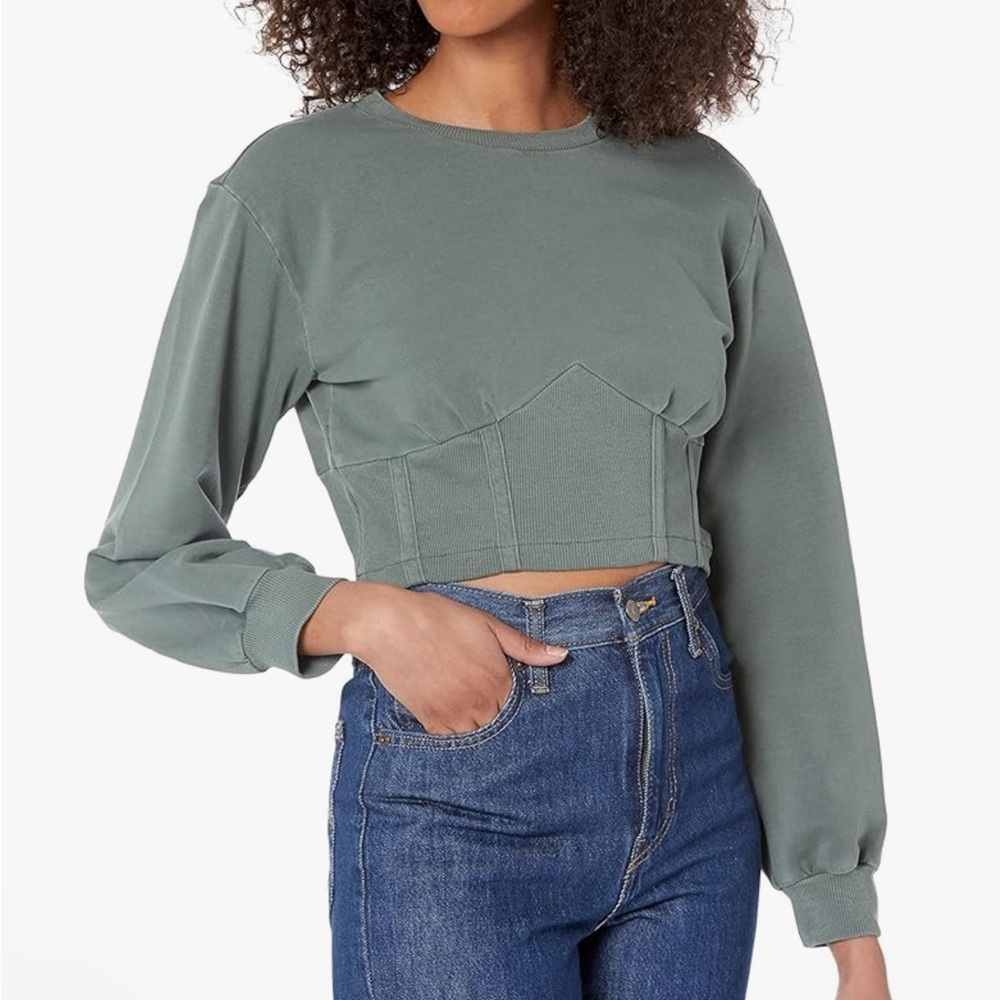BB Dakota‎ NWT All About That Waist Top